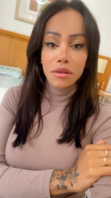 ACOMPANHANTES TRAVESTIS